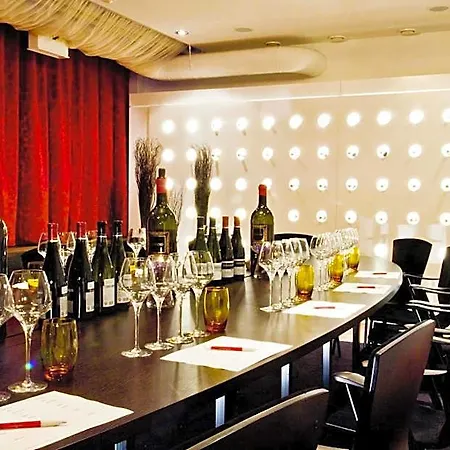 阿尔伯特原始索克斯酒店